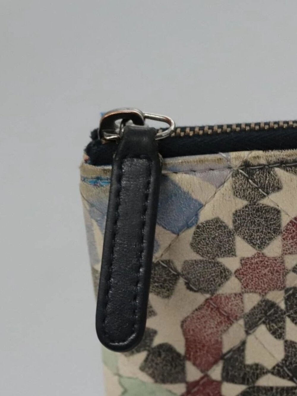 CHANEL Matelasse Clutch Bag Lamb Skin Multicolor CC Auth 112262 - Picture 10 of 16